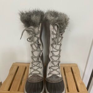 Sorel Joan of Arctic Women's 7 Brown Fur-Trimmed Boots waterproof snow
